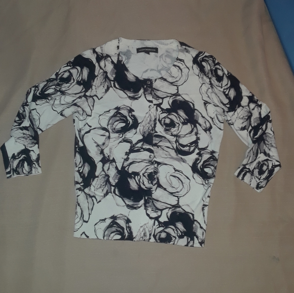 Express Design Studio girl's  sweater